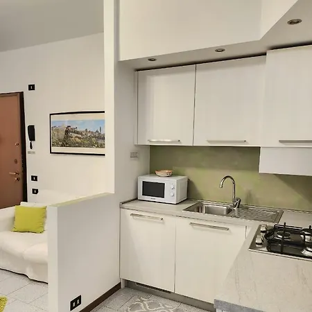 Lägenhet Comfort Bergamo